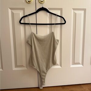 Elegant Ribbed Bodysuit in Sage Green